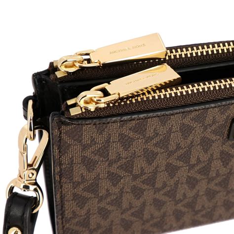 michael kors precios carteras|michael kors luggage clearance.